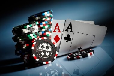 op77 Teen Patti hand rankings and payout table displayed on the game interface